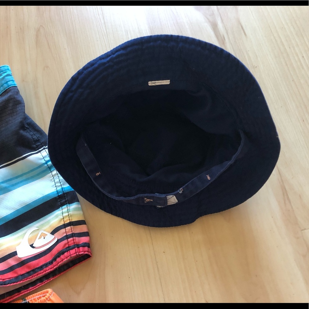 Baby Boy Clothes Bundle (9M- 24M) - Picture 11 of 11